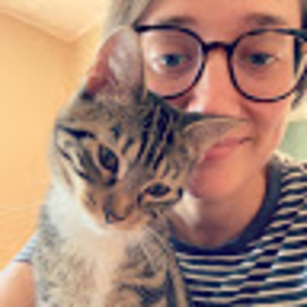 Meet your Posher, Julie